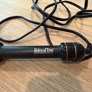 Helen of Troy Professional Gold Series Curling Wand - Black with Gold Accents